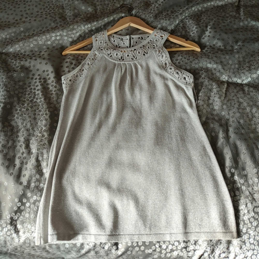 Silver top